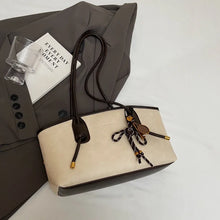 Load image into Gallery viewer, Classic Vegan-Friendly Leather Tote Bag with Keychain Detail – Elegant Shoulder Handbag
