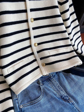Load image into Gallery viewer, Women&#39;s Stripe Knitted Cardigan

