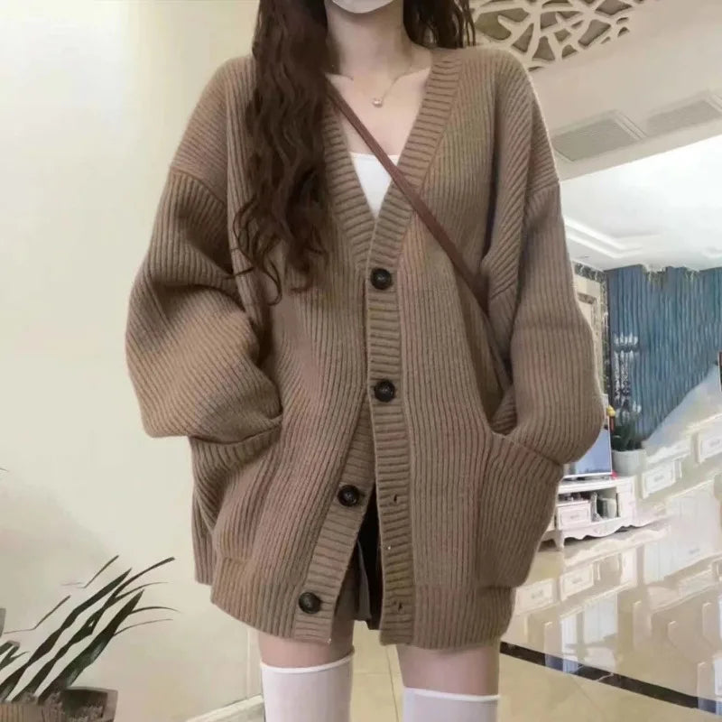 Women’s Oversized Knit Cardigan – Cosy Button-Up Sweater