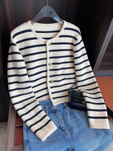 Load image into Gallery viewer, Women&#39;s Stripe Knitted Cardigan
