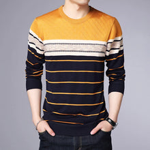 Load image into Gallery viewer, Men&#39;s Casual Striped Long Sleeved Pullover
